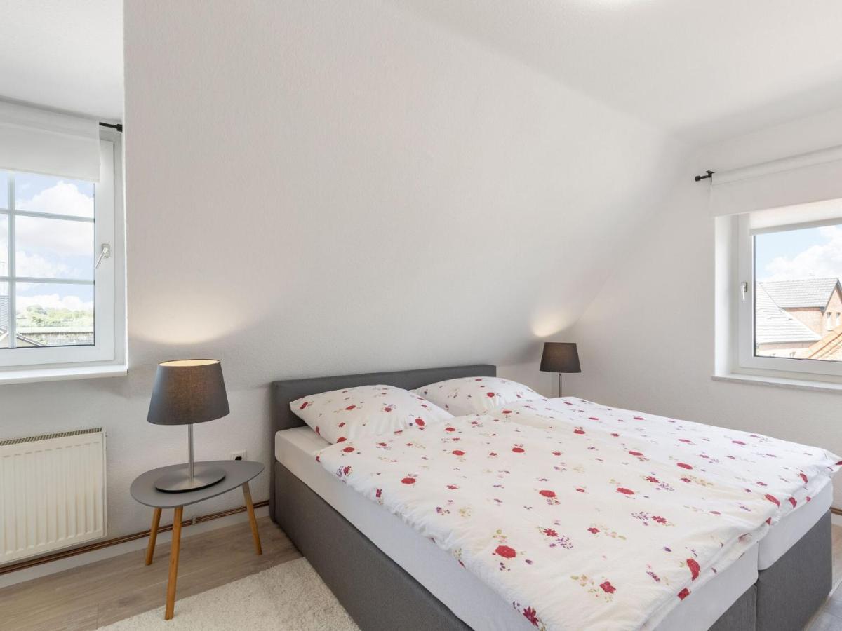 Scenic Apartment In Oldenburg Near Sea And Forest Max 3 Adults Dannau エクステリア 写真